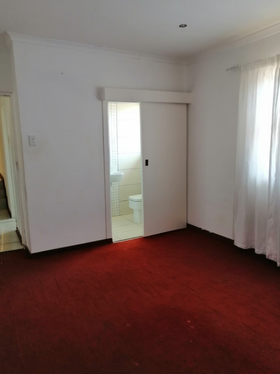 To Let 3 Bedroom Property for Rent in Kwamagxaki Eastern Cape
